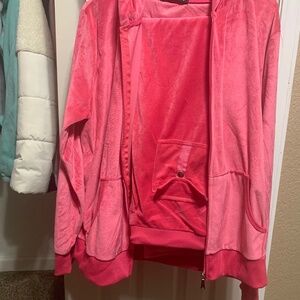 Women’s pink (Size L)tracksuit